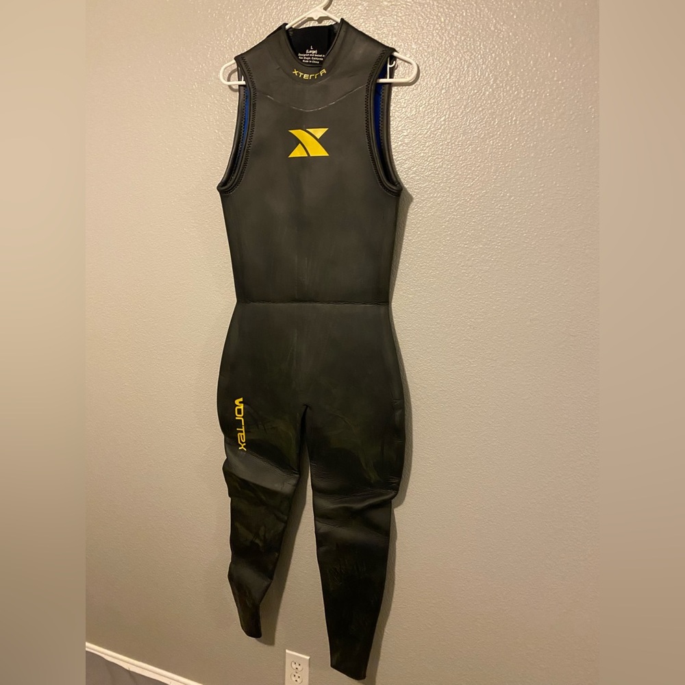 Xterra Vortex men’s wetsuit size L